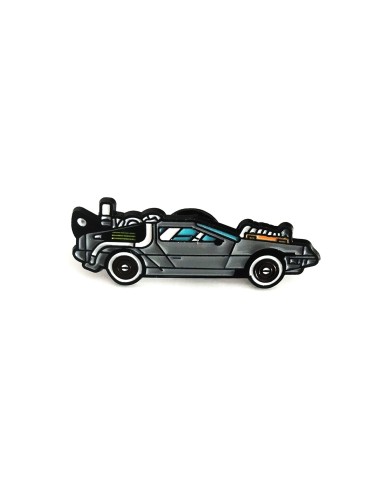 Pin DeLorean DMC-12