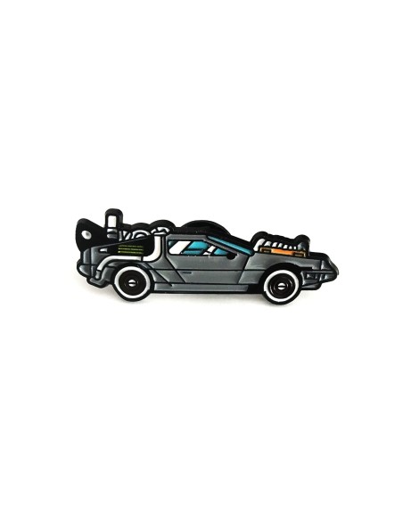 Pin DeLorean DMC-12